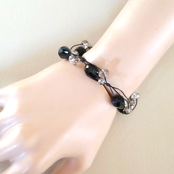 Vintage Glass And Crystal Beaded Stretch Bracelet - Picture 7 of 12